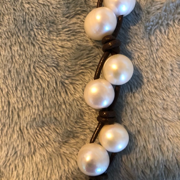 Freshwater Pearl Necklace - Picture 4 of 4